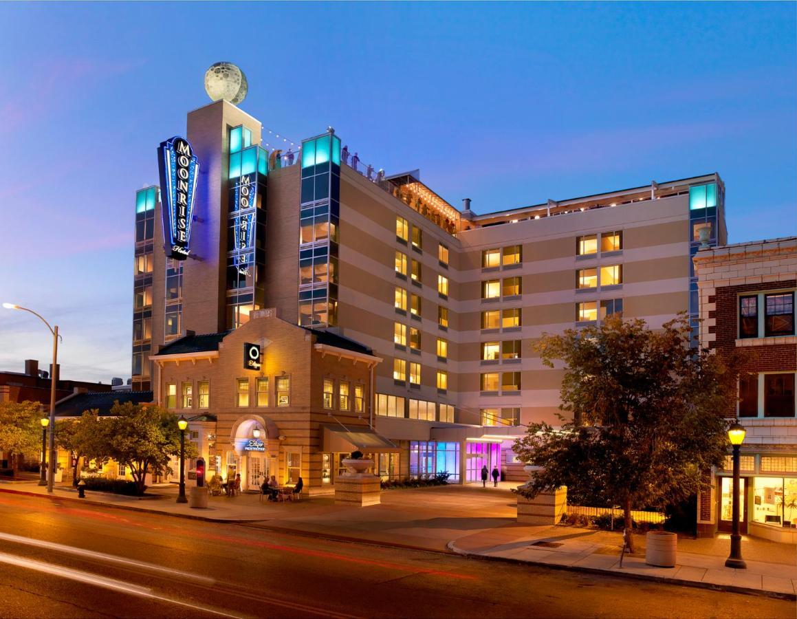 The Moonrise Hotel Saint Louis Exterior photo