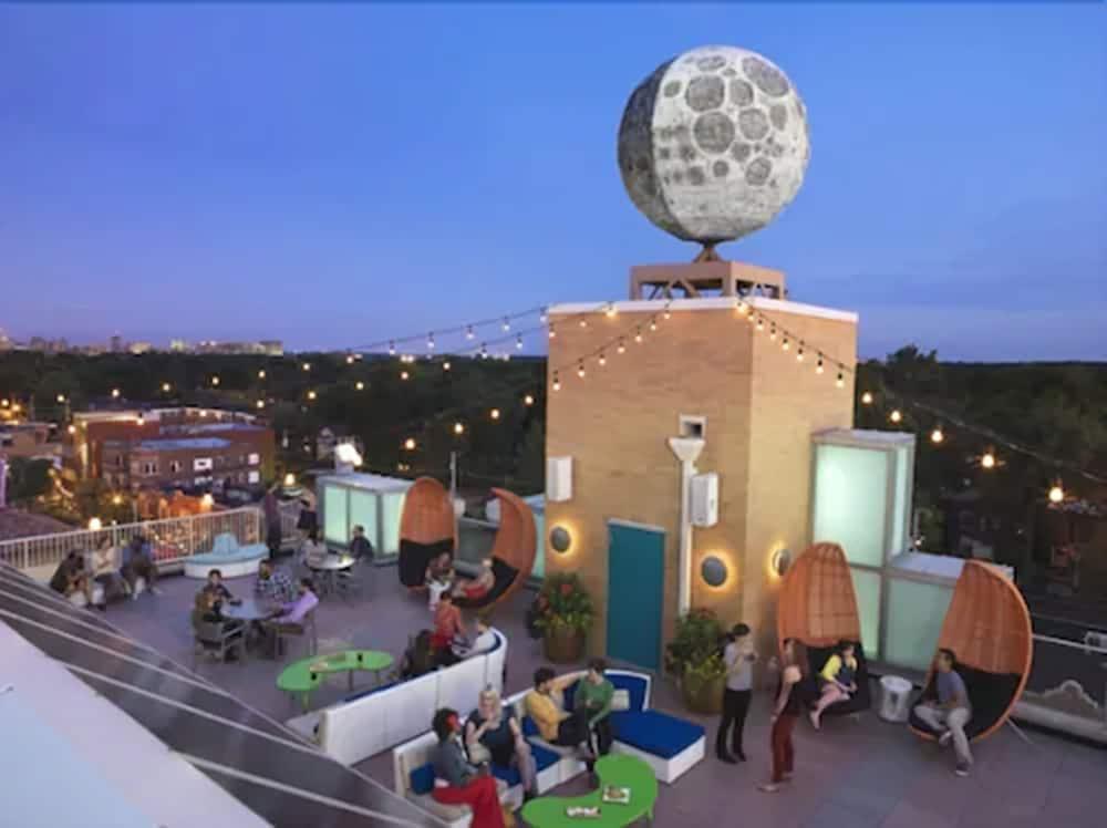 The Moonrise Hotel Saint Louis Exterior photo